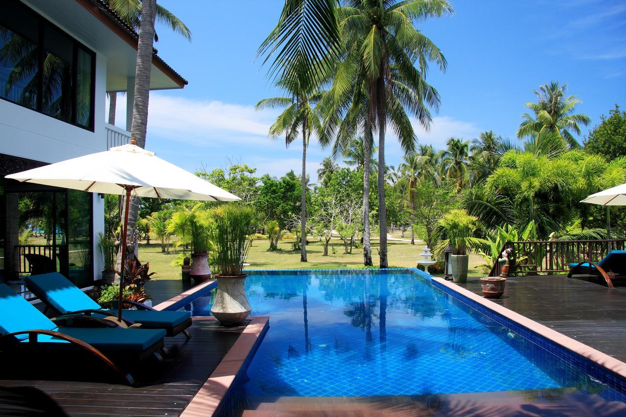 Racha Island Resort Ko Racha Yai Extérieur photo