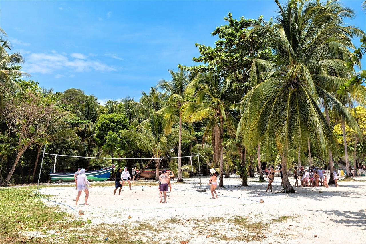 Racha Island Resort Ko Racha Yai Extérieur photo